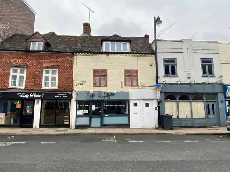 Retail Unit and Maisonette - 2 Double Bedrooms, Parking