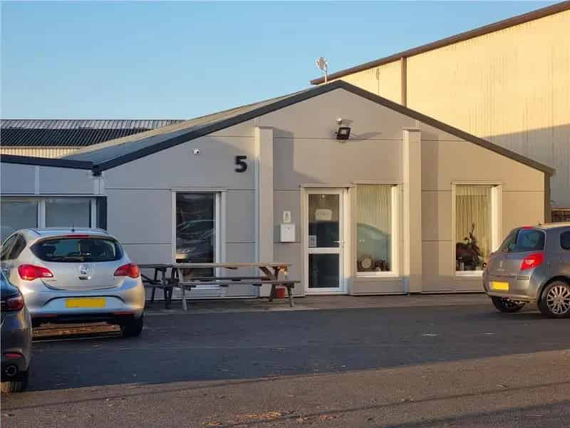 Self Contained Office Space with Modern Features