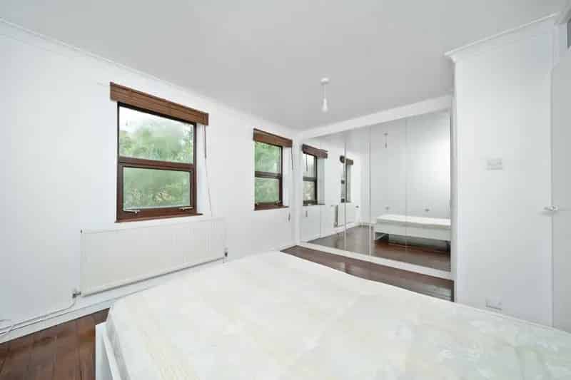 3 Bedroom Maisonette House to Rent Near Victoria Park