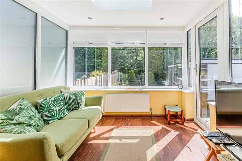 Extended Two Bedroom Bungalow Near Forge Station Horsforth