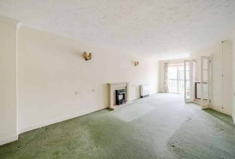 2 Bed Retirement Apartment for Sale