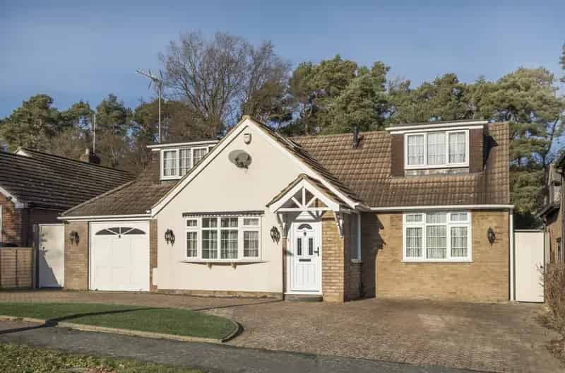 4 Bedroom Detached House Cuffley Potters Bar