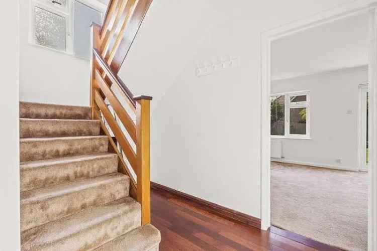 4 Bed Detached House for Sale Bursledon