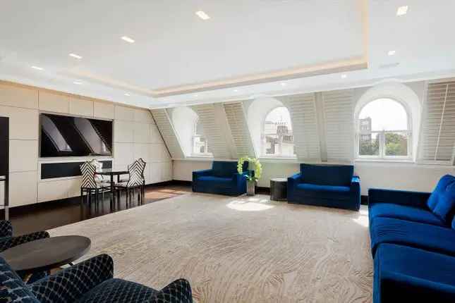 Flat for sale in Holland Park, London W11