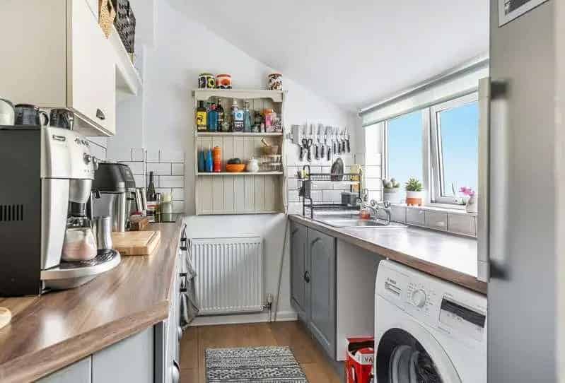 2 Bed House for Sale - Victorian Charm Meets Modern Living
