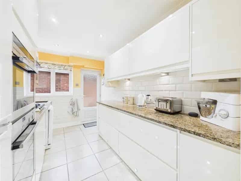 3 Bedroom Bungalow For Sale North Hykeham