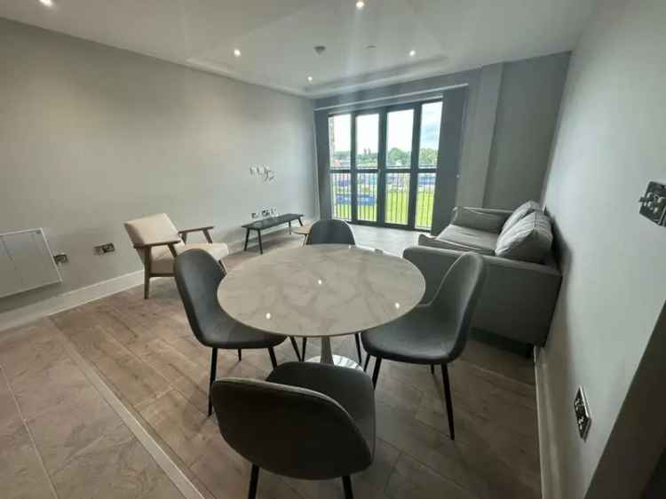 1 Bed Apartment Leicester City Centre - Mitchian Grand Union