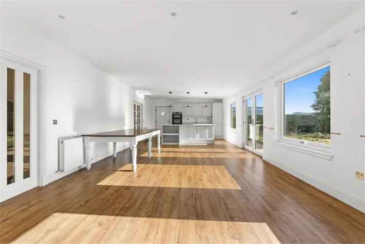 4 Bed Cottage with 1 Reception Room and Panoramic Views
