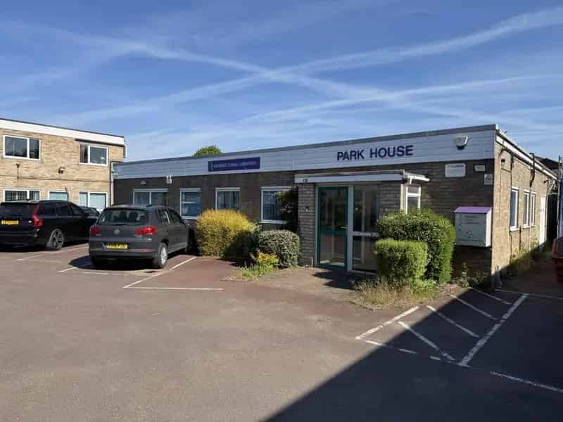 5044 sq ft Detached Property Office and Lab Space