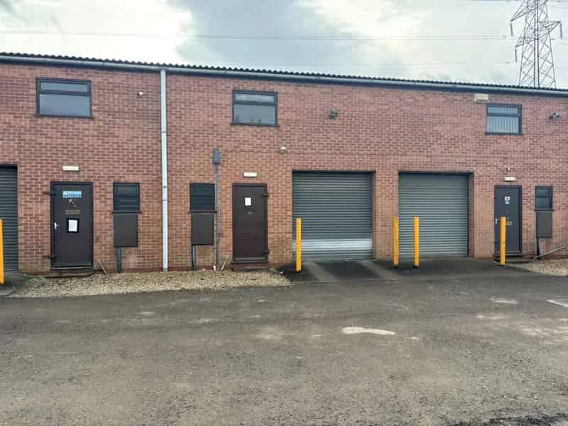 Industrial Storage Unit Grantham 635 sq ft 3 Year Lease