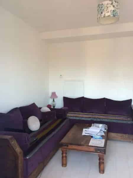 2 Bed Council Flat with Balcony and RTB