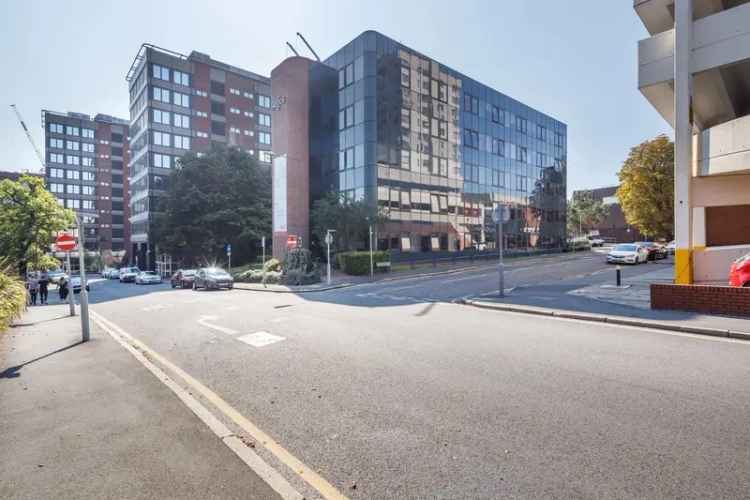 Modern Workspace in Bromley Town Centre