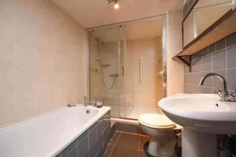 1 bed flat for sale
