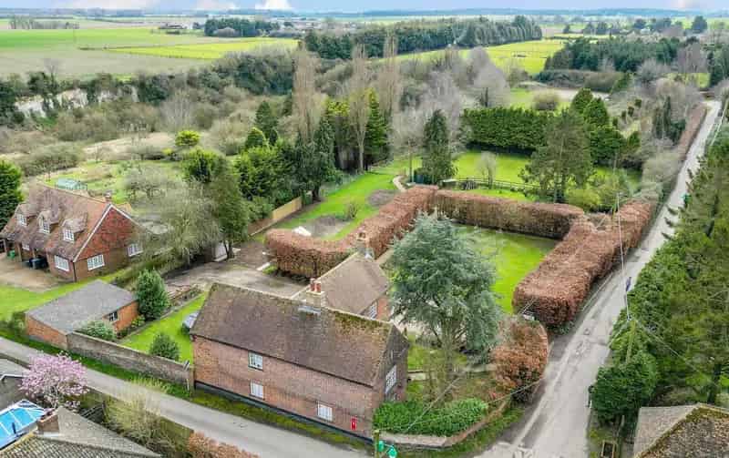 4 Bedroom Detached House with 0.78 Acres Grade II Listed