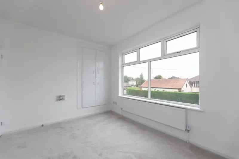 2 Bed House for Sale Recently Refurbished