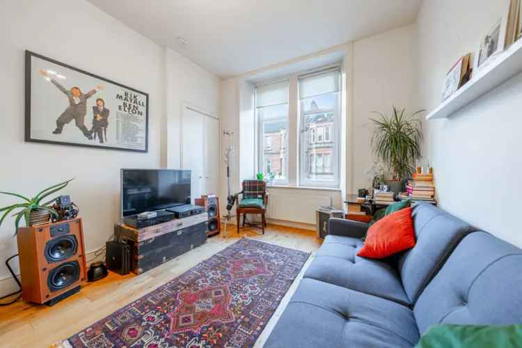 Spacious Shawlands One Bedroom Flat Near Queens Park