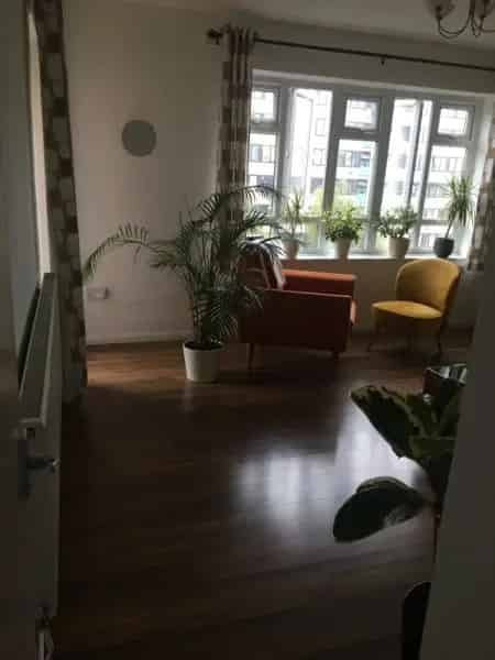 Flat For Rent , London, England