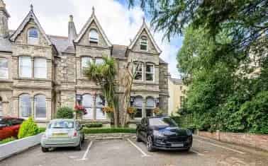12-Bedroom Guest House with Planning Consent for Conversion Truro