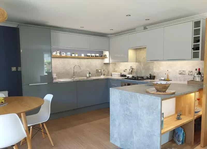 2 Double Bedroom Apartment with Garden and Parking