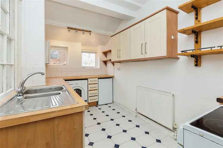 Two Bedroom Period Home Near Aylesbury Town Centre