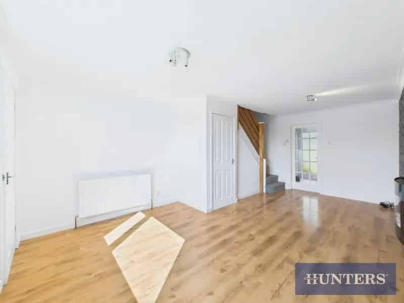 2 Bedroom House For Sale 597 SQ FT
