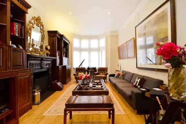 Flat for sale in Palace Court, Bayswater, London W2