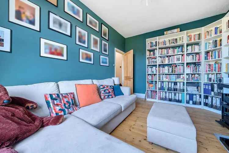 Six Bedroom House Near Balgowan Primary School