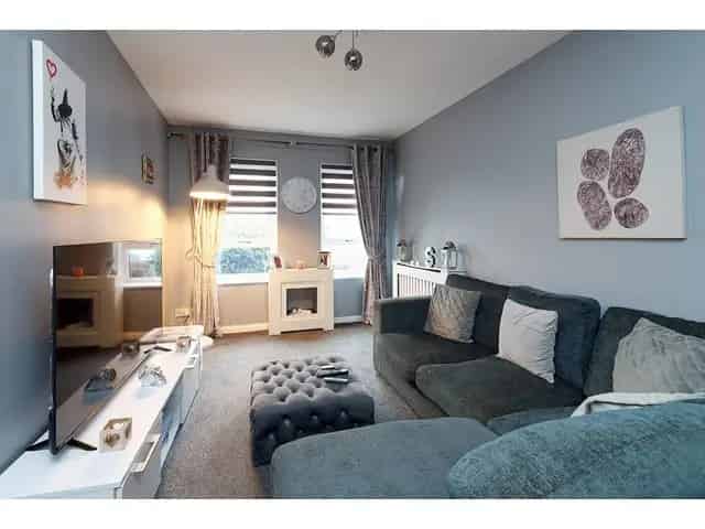 1 Bedroom Flat for Sale in Rutherglen