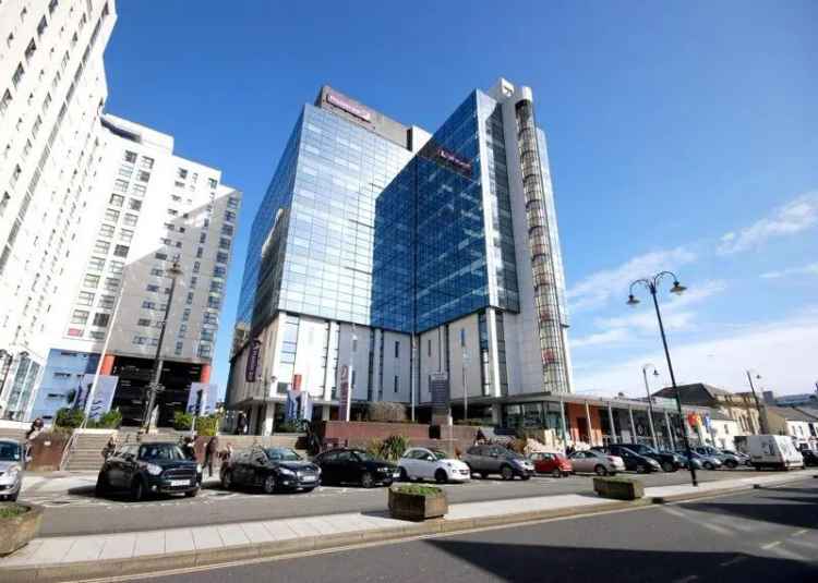 Refurbished Grade A Office Suites City Centre Parking