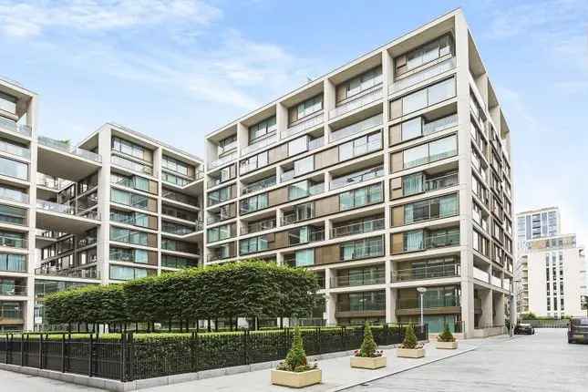 Flat for sale in Kensington High Street, Kensington W14