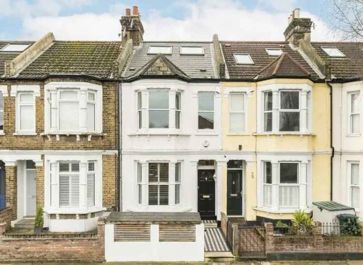 Four Bedroom Victorian House with Loft Extension Near Wimbledon