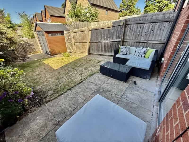 2 Bedroom Semi Detached House to Rent
