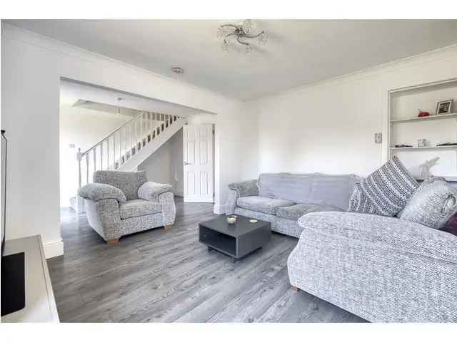2 Bedroom End Terrace House for Sale in Seafield