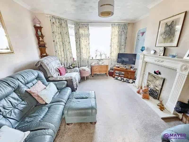 3 Bed Semi-Detached House for Sale in Woodford Plympton