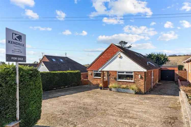 4 Bedroom Detached House with Garage and West Facing Garden
