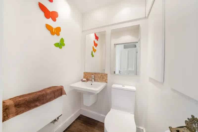 Peckham 5-Bedroom House with Garden and Workshop