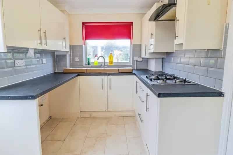 Three Bedroom Detached House For Sale