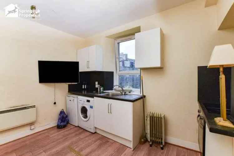 1 Bed Flat for Sale - Great Investment Opportunity