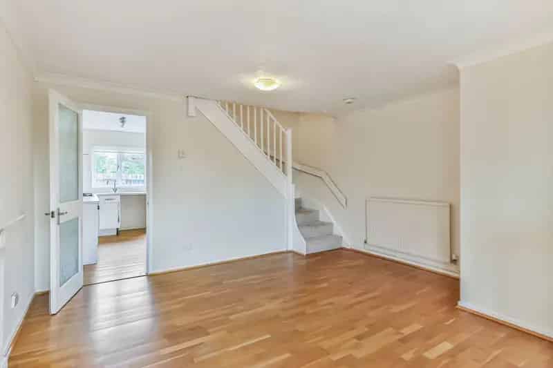 4 Bedroom House For Sale Near Poole Quay