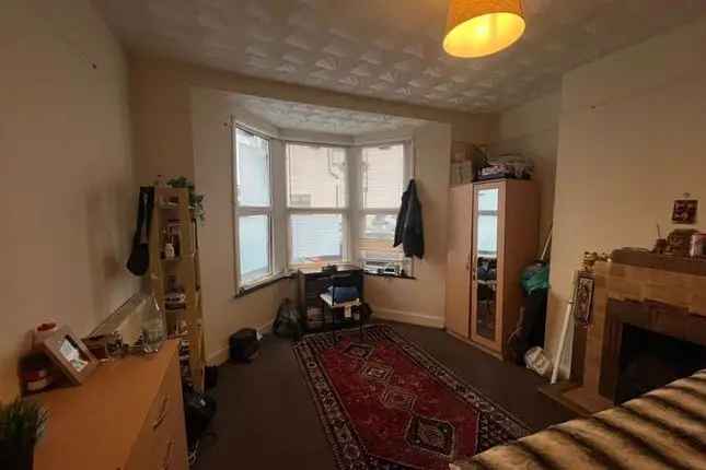 Room to Rent in Southville Bristol Near City Centre