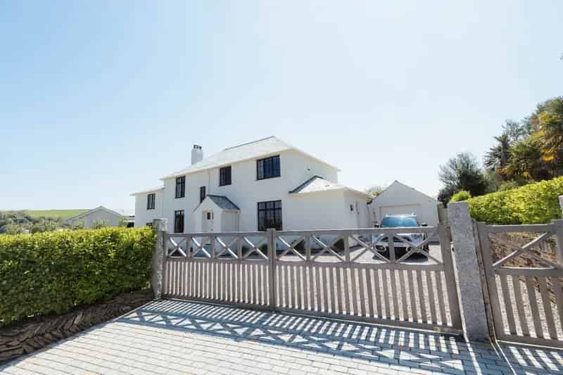 5 Bedroom Detached House St Mawes Stunning River Views