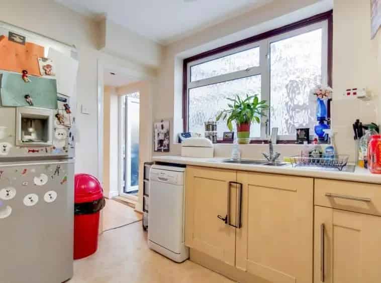 3 Bed House for Sale - Buy to Let Opportunity