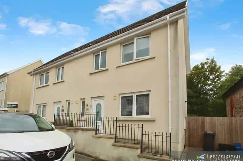 3 bedroom House
 For Sale