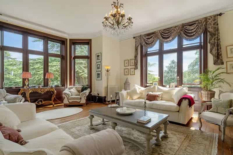 4 Bedroom Victorian Mansion House for Sale