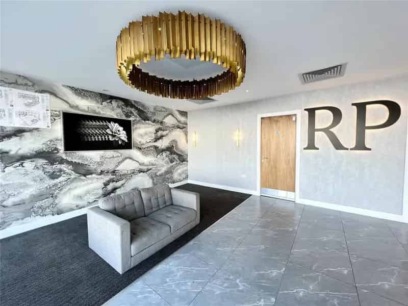 1 Bedroom Apartment to Rent Regency Place