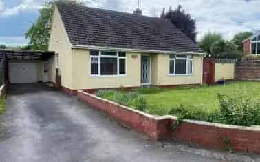 3 Bed Bungalow with Development Potential and Large Garden