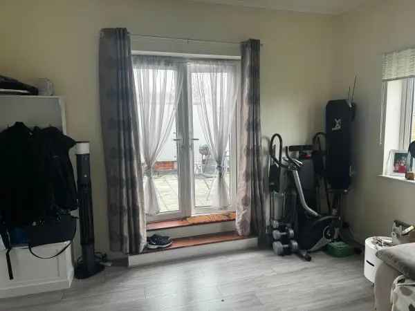 House For Rent in Mole Valley, England