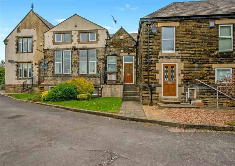 2 Bedroom Flat to Rent