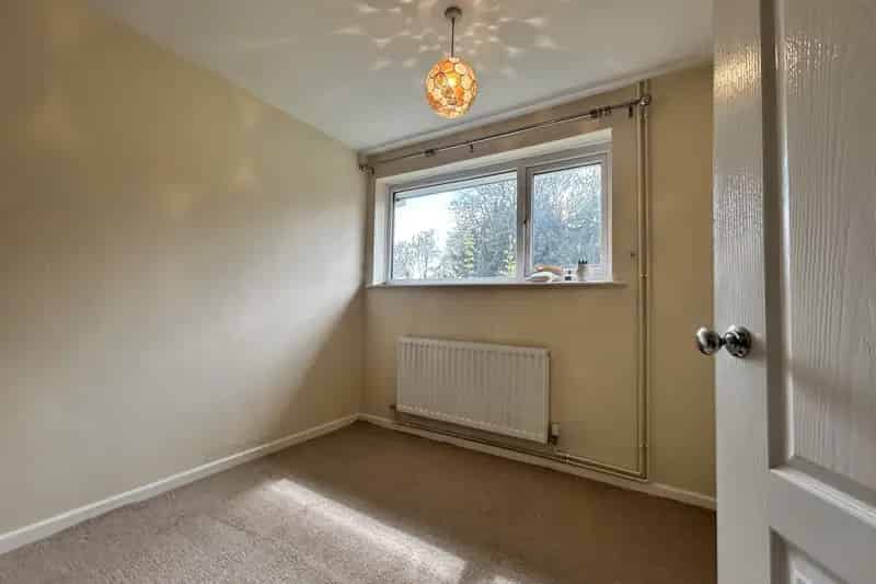 2 Bed House Near City Centre - Zero Deposit Available