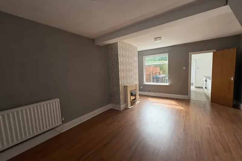 Immaculate 2-Bedroom Terraced House Winsford